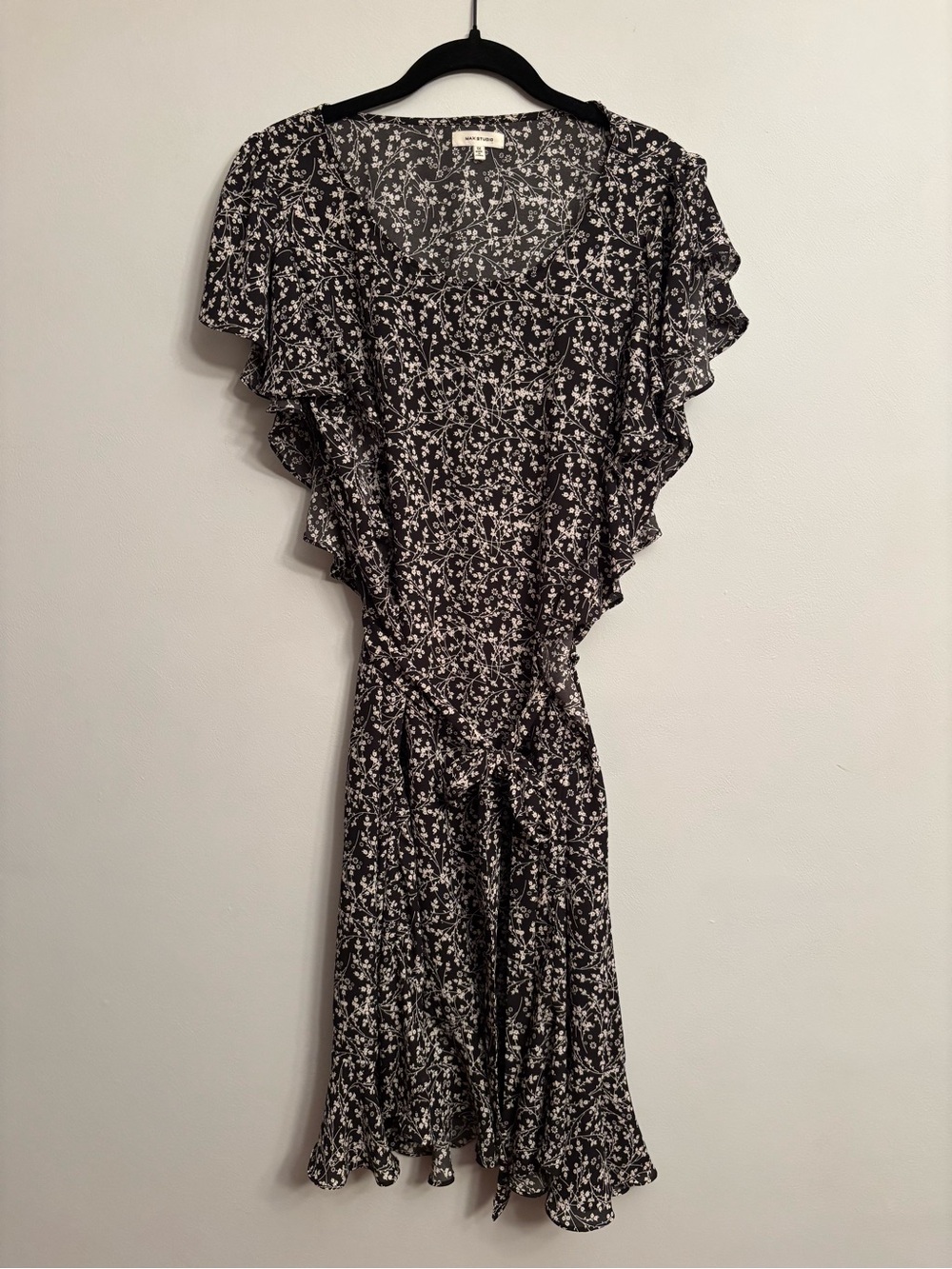 Max Studio Black and Cream Floral Dress